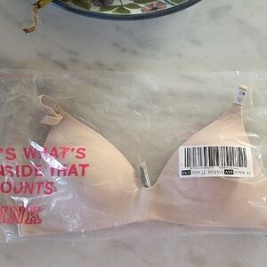 PINK Victoria's Secret Beige Bra